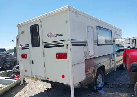 2003 Chevrolet Silverado K1500 z USA, uszkodzony, nr VIN 1GCEK19T73E193354